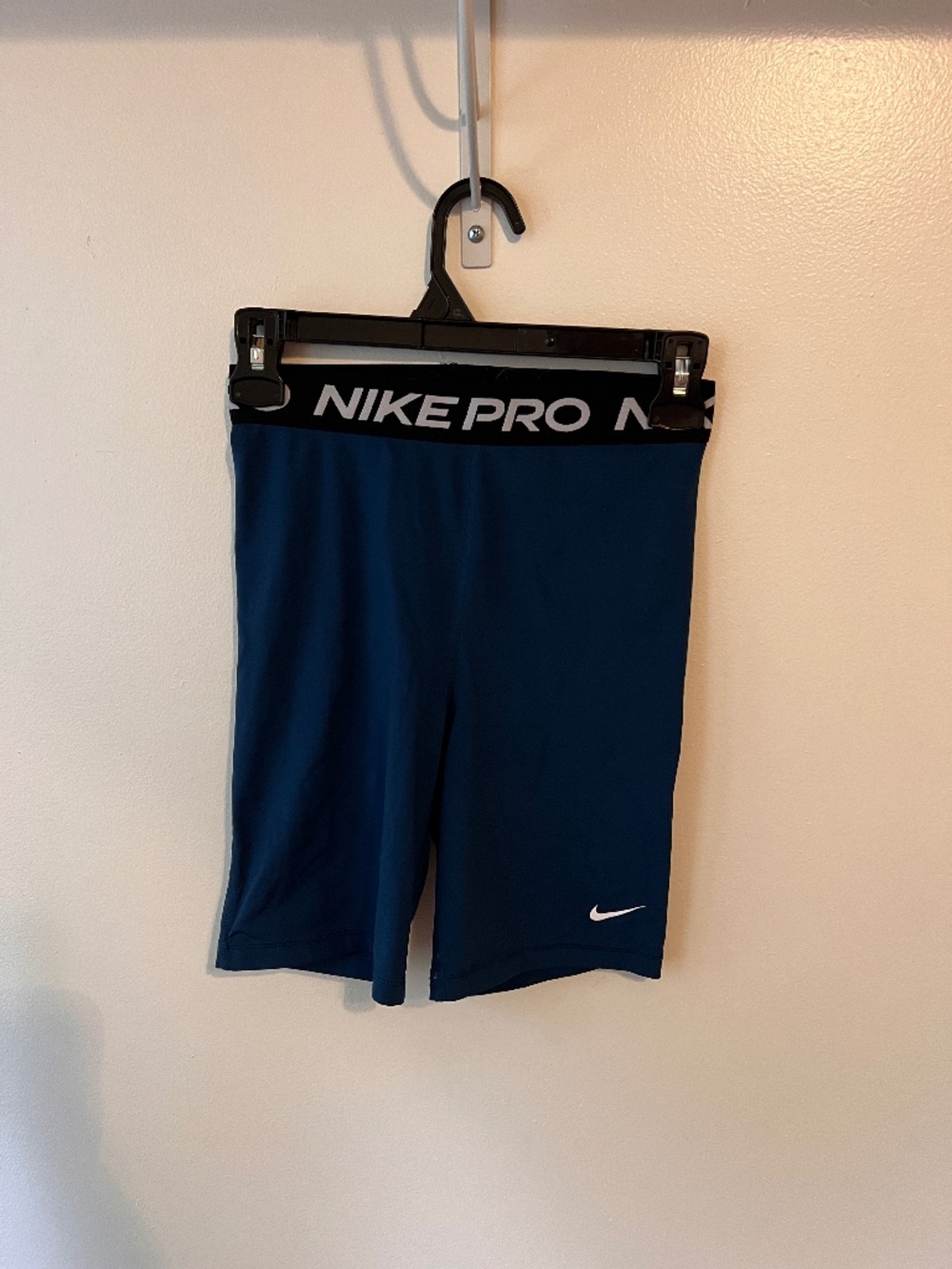 Blue Nike Pro Biker Shorts | Size Small